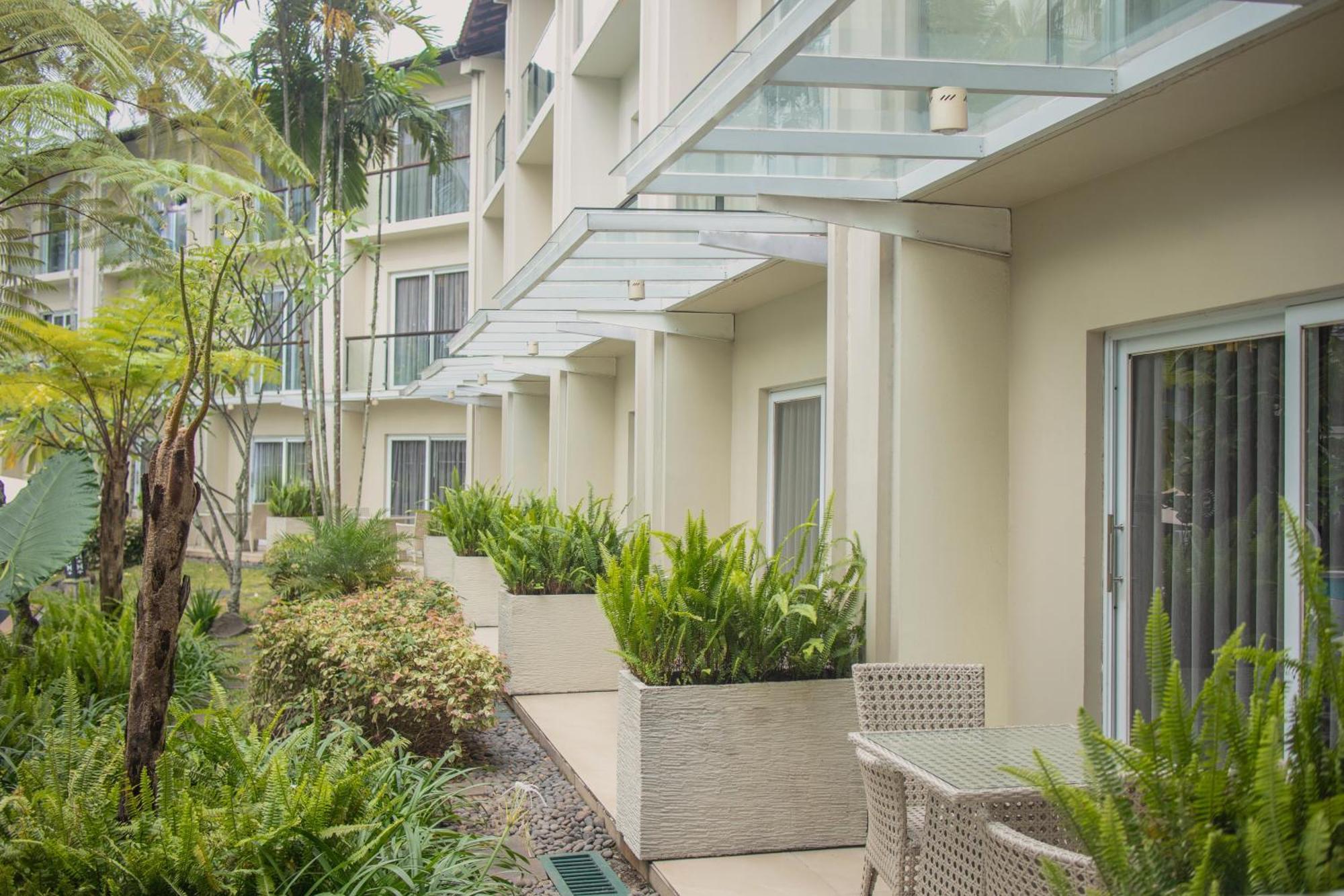 Sheraton Bandung Hotel&Towers Exterior foto