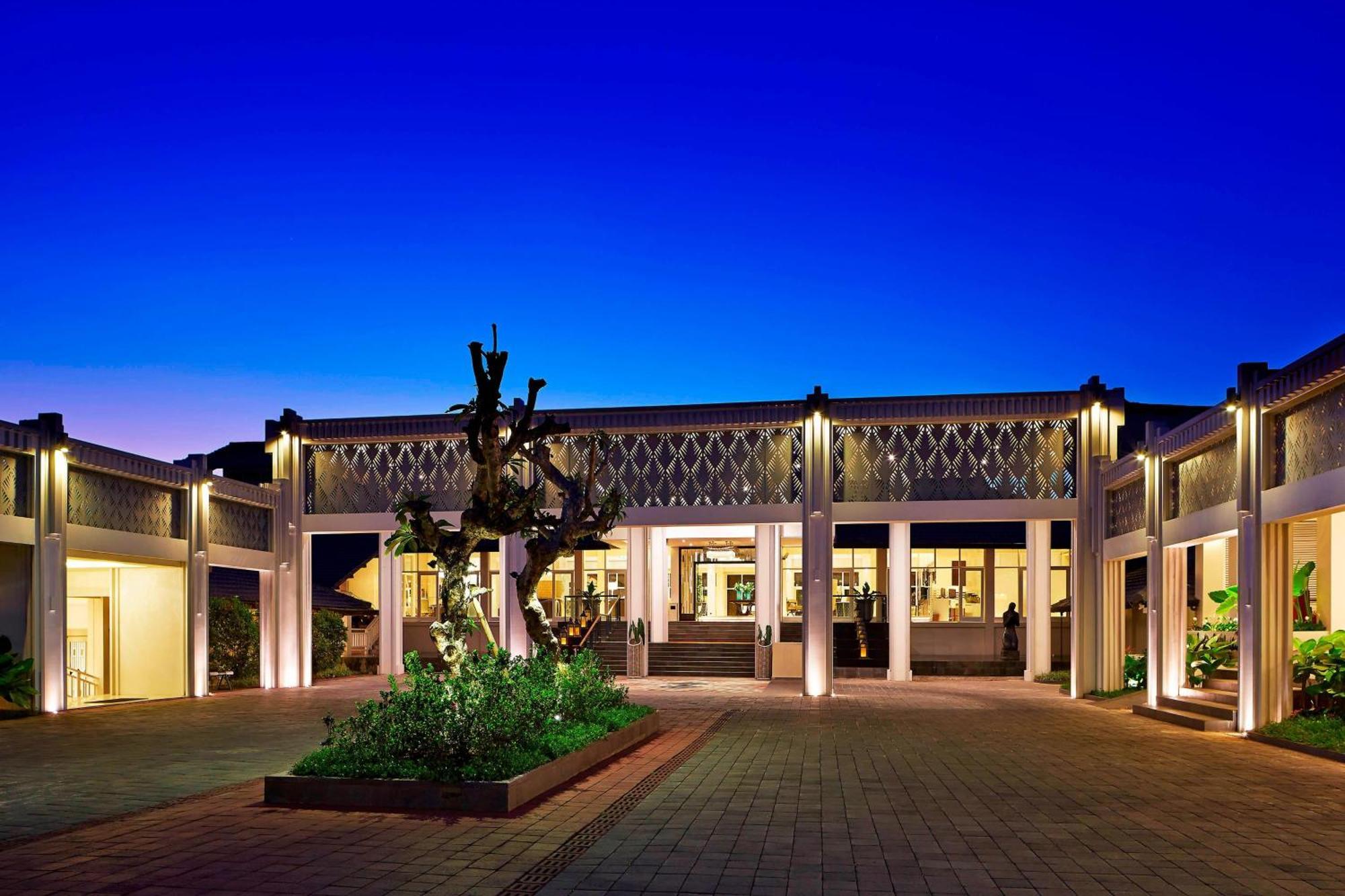 Sheraton Bandung Hotel&Towers Exterior foto