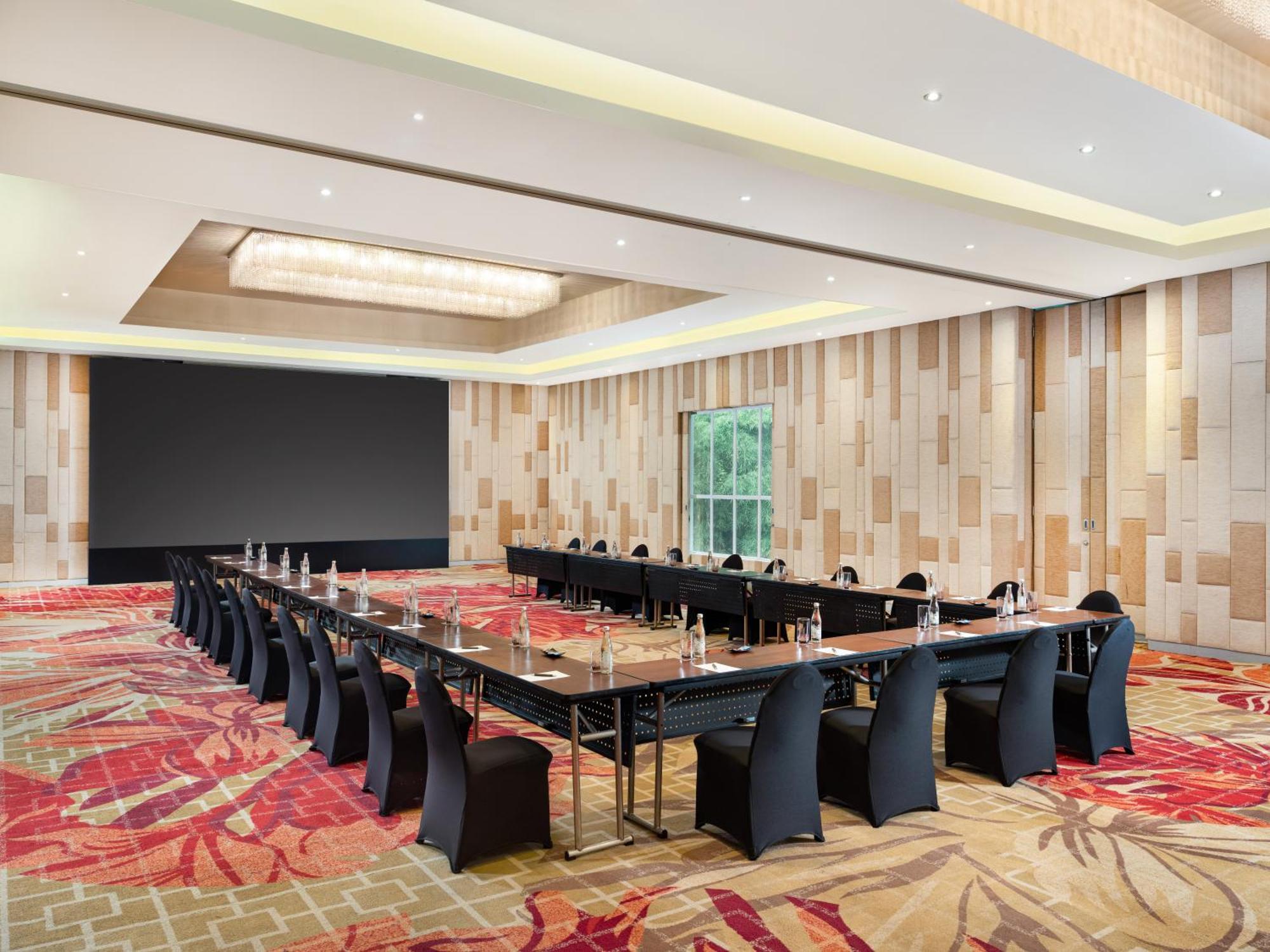 Sheraton Bandung Hotel&Towers Exterior foto